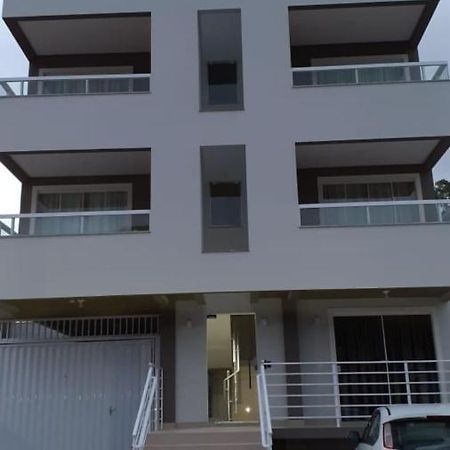 Apartament Bombinhas Exteriör bild